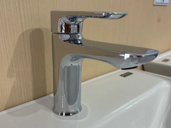 VÒI CHẬU LFV-612S