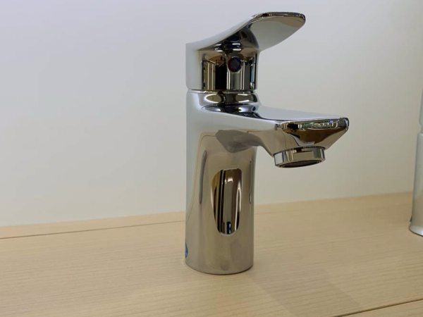 VÒI CHẬU LFV-502S 0