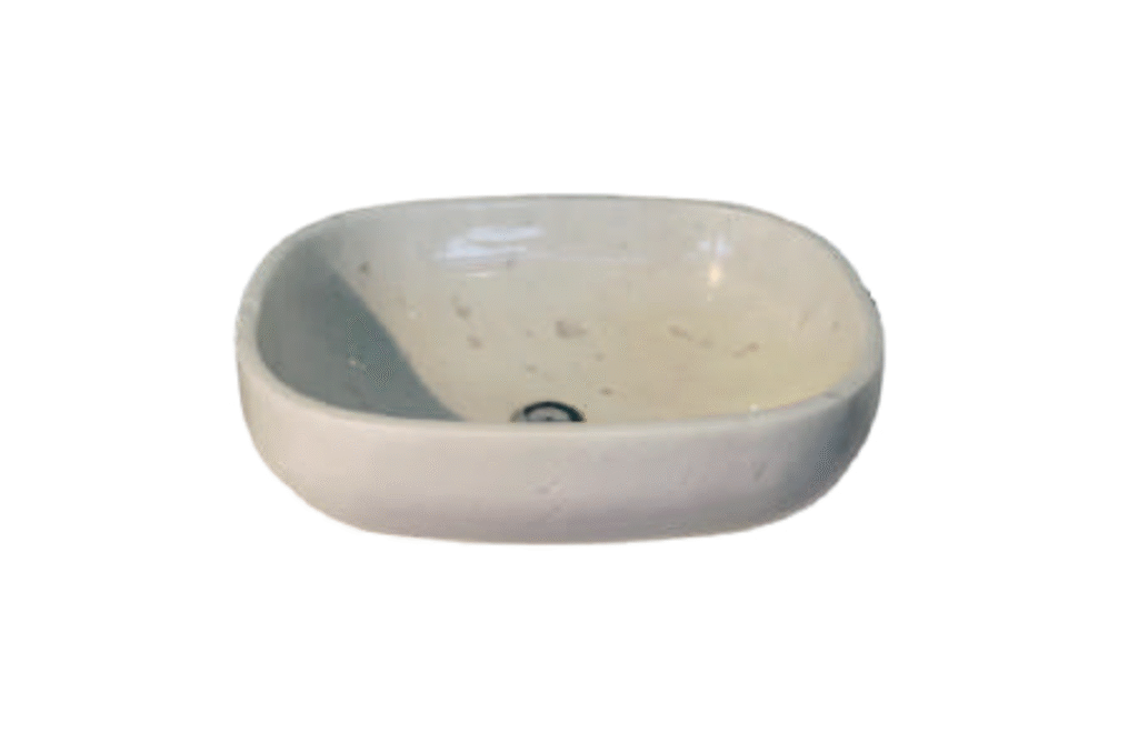 BST 66 Crystal White